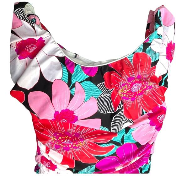 $135 La Blanca *In Full Bloom* Off/On Shoulder Ruffle One-Piece Swimsuit | Sz 6 - Picture 9 of 9